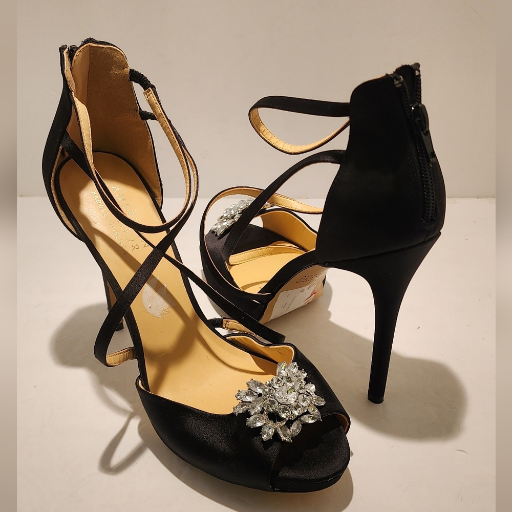 Badgley Mischka American Glamour Embellished Stiletto Heels S, 10